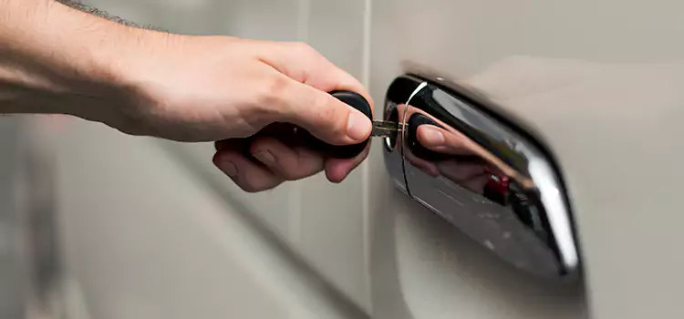 Why Choose Our Auto Locksmith Team in Ojus, FL?